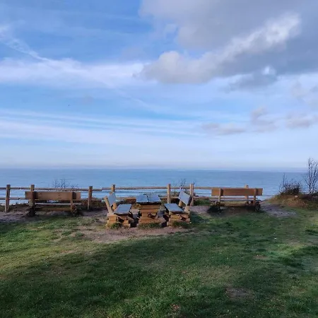 Z Jacuzzi كوبالينو