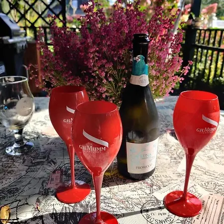 Z Jacuzzi كوبالينو