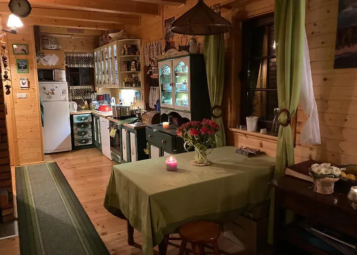 Semesterbostad Z Jacuzzi *